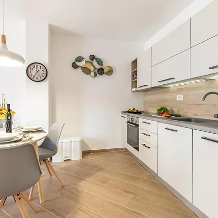 Apartment Brioni Colors