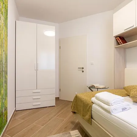 Brioni Colors * פולה