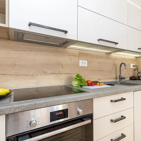Apartman Brioni Colors Póla